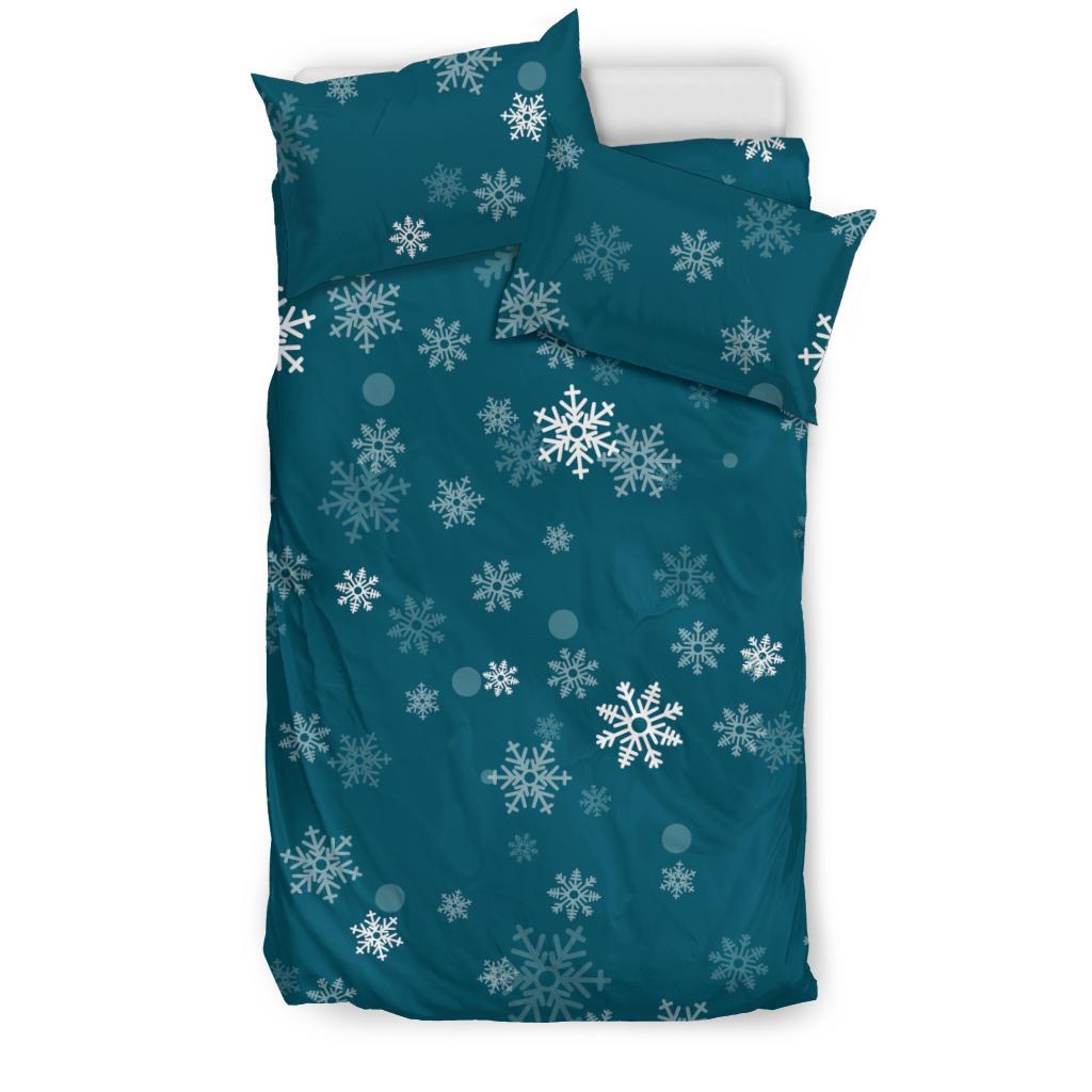 Snowflake Pattern Dark Background Bedding Comforter Set